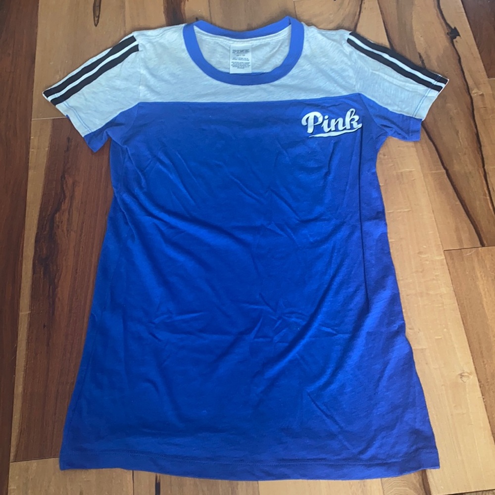 NWOT- VICTORIAS SECRET PINK COTTON TEE - SIZE XS